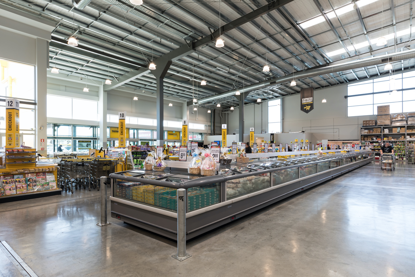 Clendon Pak'n Save Retail